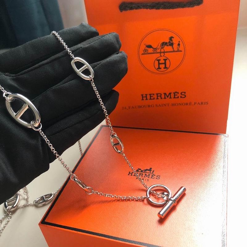 Hermes Necklaces 33